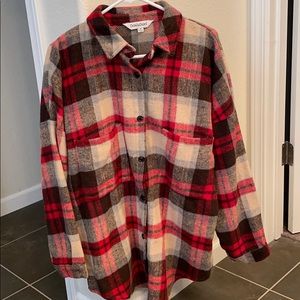 Oversized Women’s plaid flannel